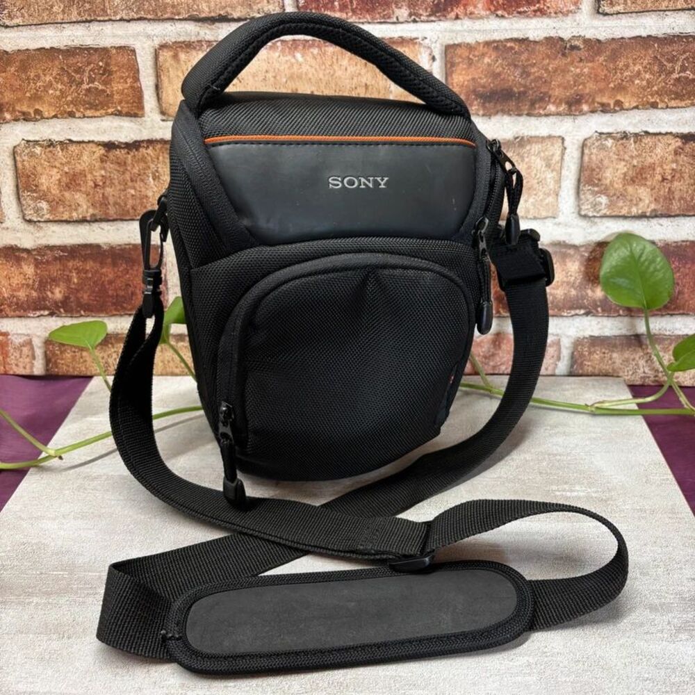 (Used) Sony Lcs-Amb/B Alpha Soft Carrying Case Black & Orange